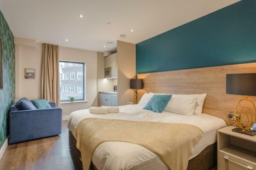 Aparthotel Dwell City Living
