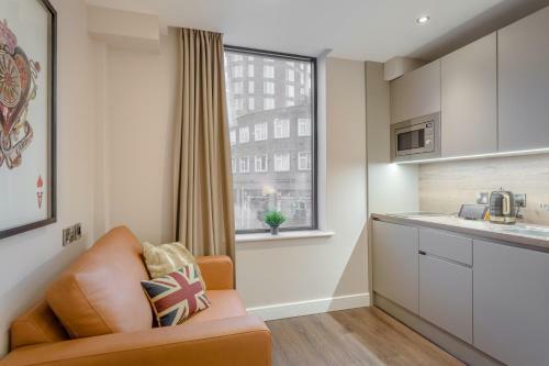 Aparthotel Dwell City Living