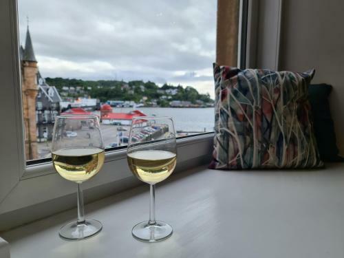 The Editor's Choice, Oban Seafront Apartment
