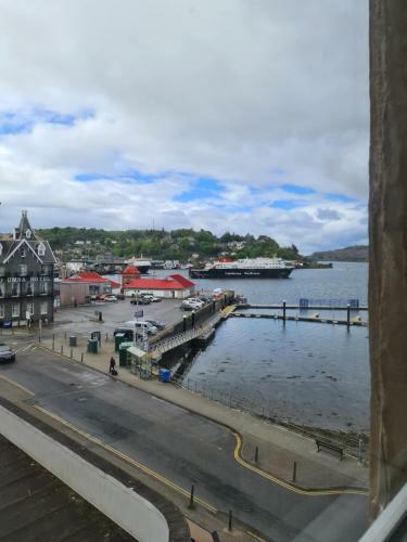 The Editor's Choice, Oban Seafront Apartment