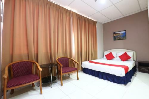 Oyo 89588 Destiny Riverside Hotel