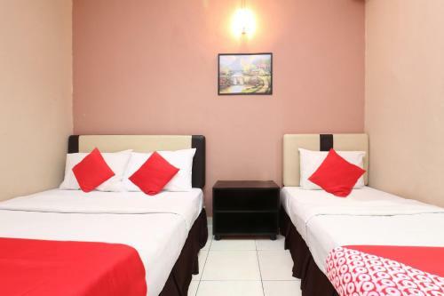 Oyo 89588 Destiny Riverside Hotel