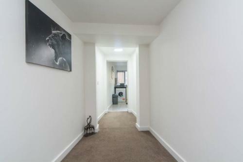 Luxury City Centre Penthouse With Balcony - 2 Bed Apartment