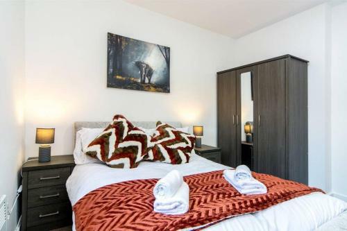 Luxury City Centre Penthouse With Balcony - 2 Bed Apartment