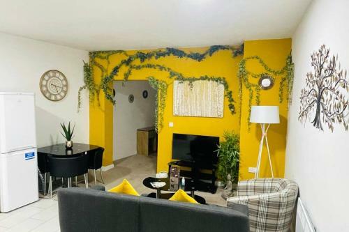 Gorgeous 2 Bed City Centre Apartment