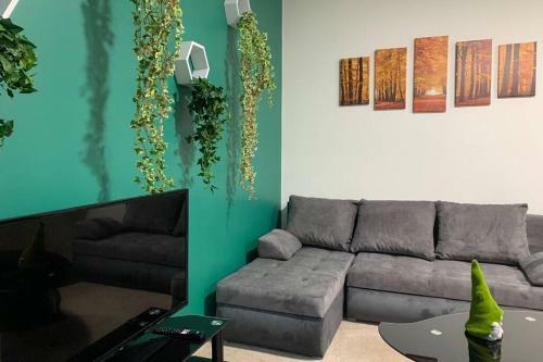 Smart 1 Bed Apartment With Sofa Bed