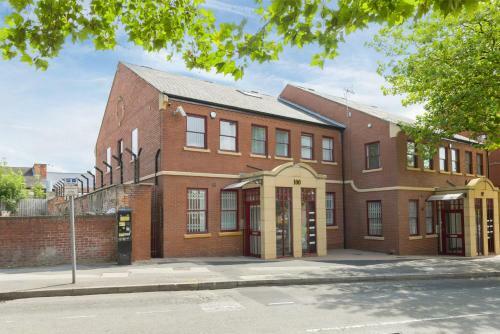 Nottingham City Centre Short Stay Apartments With Parking