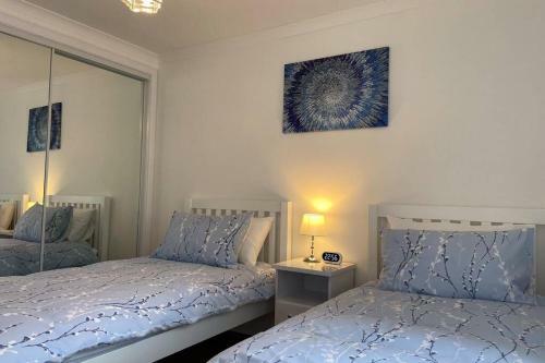 Apartamento Roshinish Flat - Modern, Bright 2 Bedroom Flat