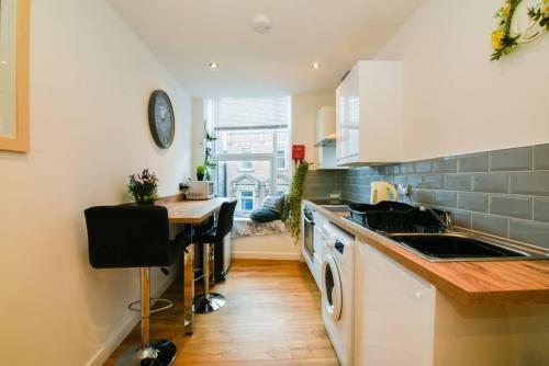 Long Row Apartments In Nottingham City Centre