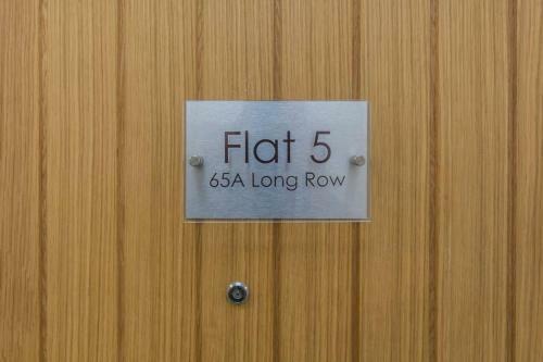 Long Row Apartments In Nottingham City Centre