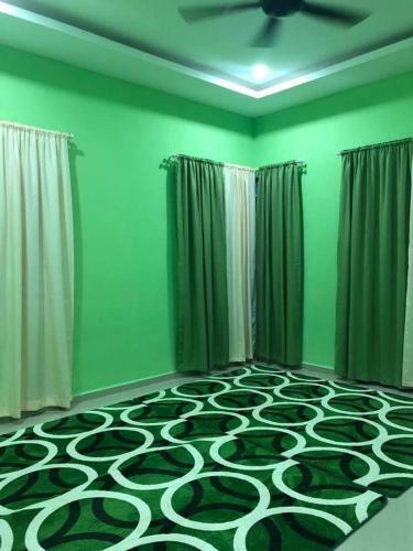 Sobey Laris Homestay Green