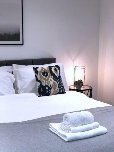Super Modern Serviced Apartment In City Centre