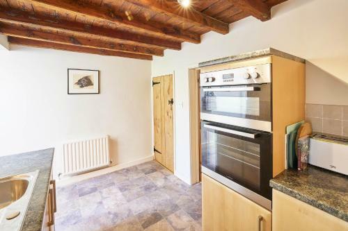 Host & Stay - Grange Cottage