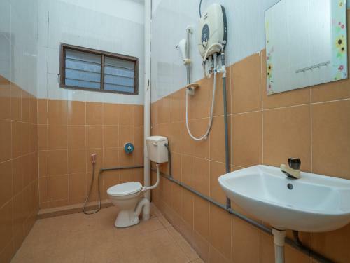 Oyo 89328 Sz Hotel