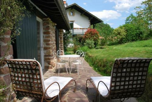 Bed & Breakfast Maison Aretxola
