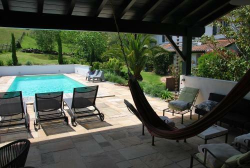 Bed & Breakfast Maison Aretxola