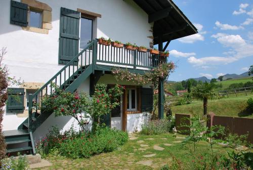 Bed & Breakfast Maison Aretxola