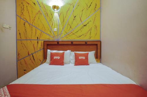 Oyo 44101 Hotel Dj Palace