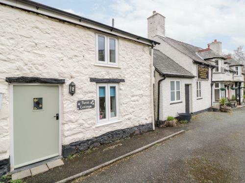 Tanat Cottage