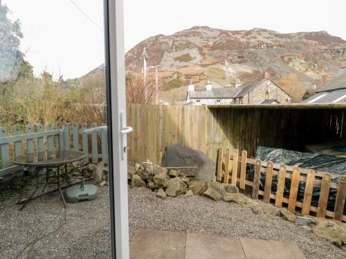 Tanat Cottage