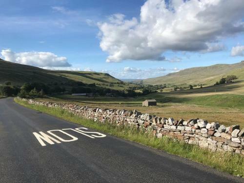 Aisgill Farm Cottage - Uk31183