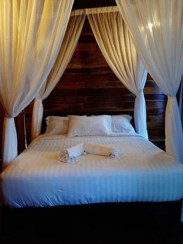 Lodge Utan Teluk Nipah