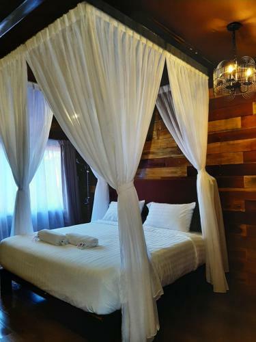 Lodge Utan Teluk Nipah