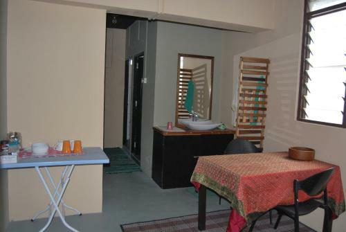 Hostal Borneo Sweet Guesthouse