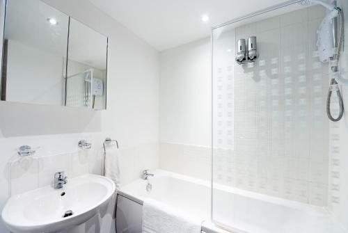 Byevo Glasgow Airport Apartment 5