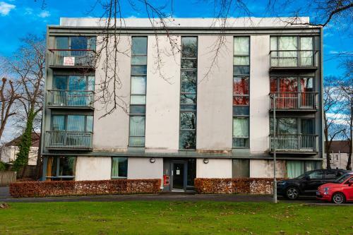 Byevo Glasgow Airport Apartment 5