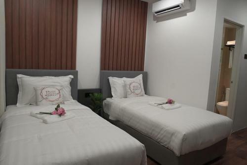 Regatta Suites Hotel At Kozi Square Kuching