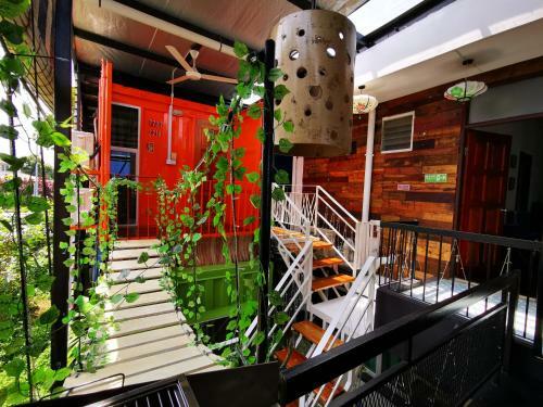 The Boxs Container Homestay