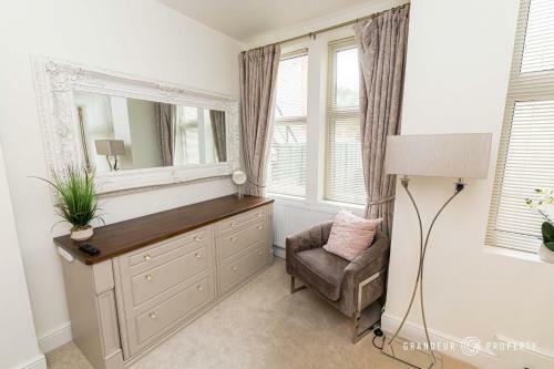 Apartamento Chic & Dreamy 2bed Apt With Parking
