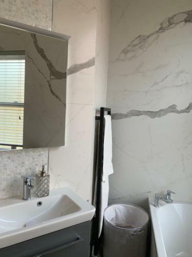 Apartamento Sea View Newly Refurbished Flat