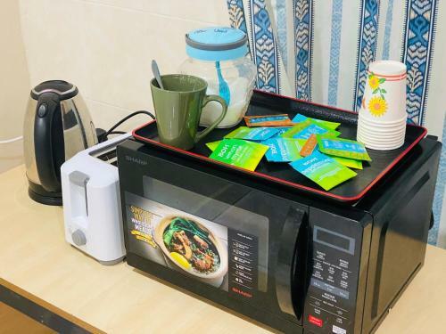 Hostal 100 Guest House By Chvisit