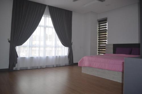 Villa Zinnia Residence 5