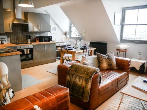 Padstow Escapes - Teyr Luxury Penthouse Apartment