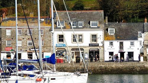 Padstow Escapes - Teyr Luxury Penthouse Apartment