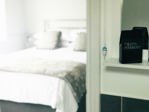 Bed & Breakfast Olcote House