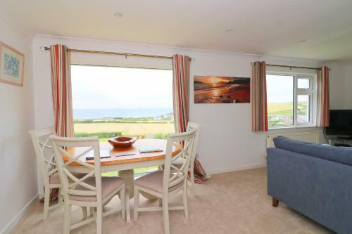 Incredible Sea Views First Floor Apartment
