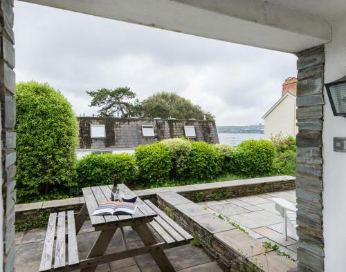 Slipway 10