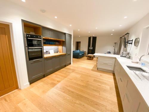 Woodlands Close