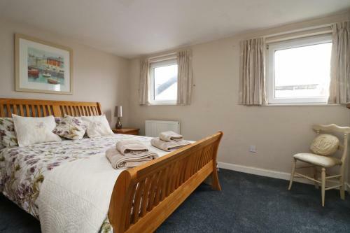 Town Centre Apartment With Parking