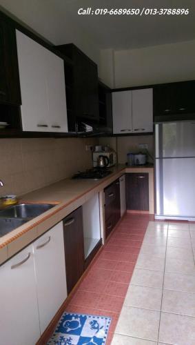 Jarzmin@ Prima Villa Apartments