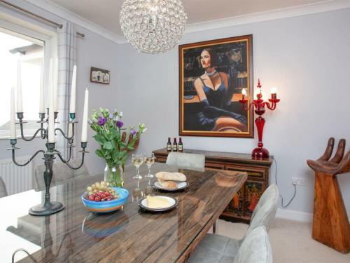 Anthea House