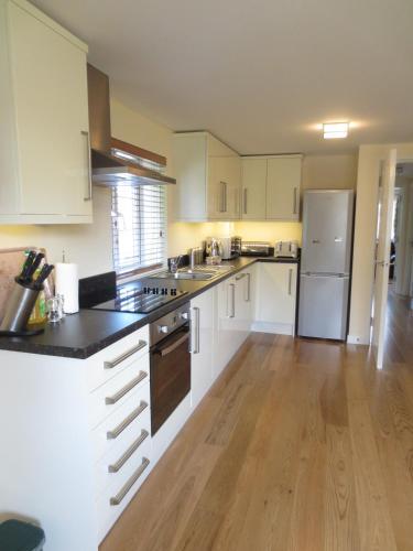 Oxford Apartments 2