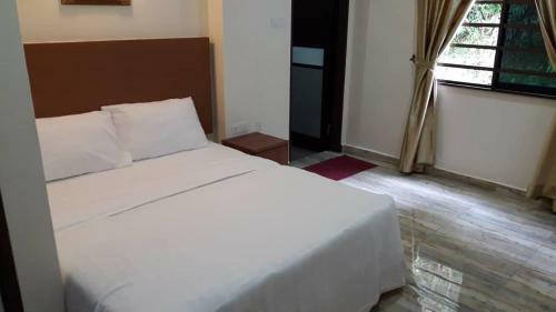 Tulip Hotel & Apartment