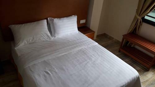Tulip Hotel & Apartment