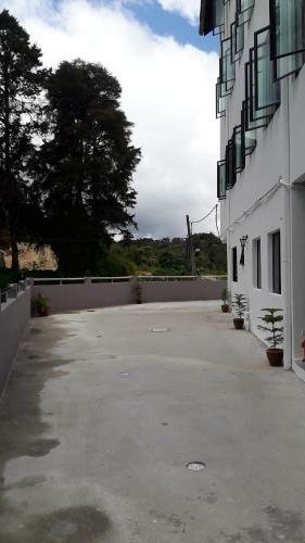 Tulip Hotel & Apartment