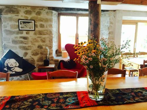 Hostal Chambre D'h�tes La Grange Des Ecrins